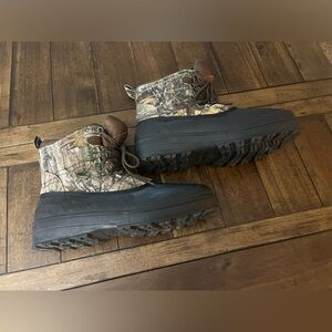 Ozark Trail Men’s winter hunting work boot 11